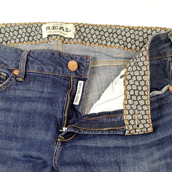 Ariat 33 long perfect rise flare Denim Blue Jeans distressed - Picture 9 of 12